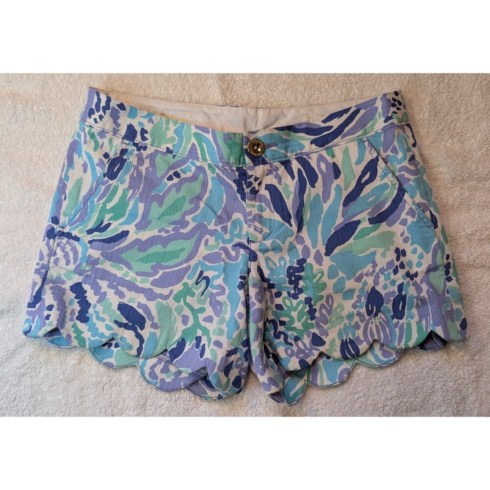 Lilly Pulitzer Buttercup Scallop  Lilly’s Lilac Nice Ink Shorts Women's Size 0